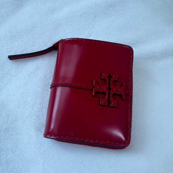 Tory Burch McGraw Red Spazzolatto Bifold Wallet - Picture 2 of 6